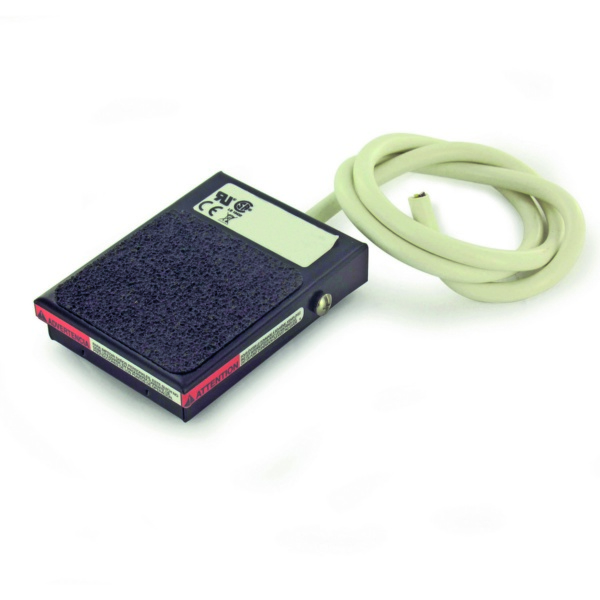 interruttore d'emergenza a pedale per carrelli elevatori